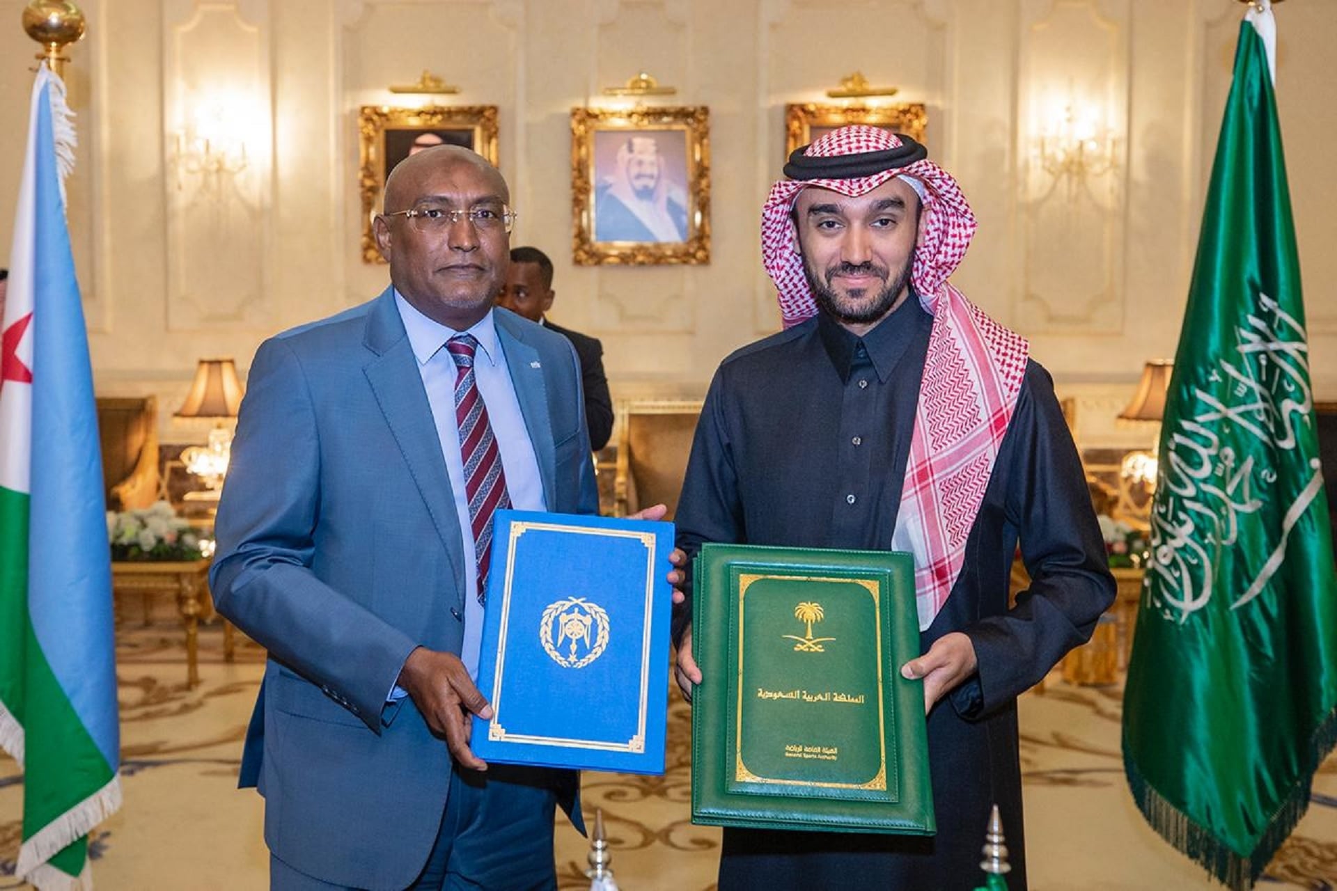 عبدالعزيز الفيصل يوقع اتفاقية تعاون مع وزير الرياضة الجيبوتي