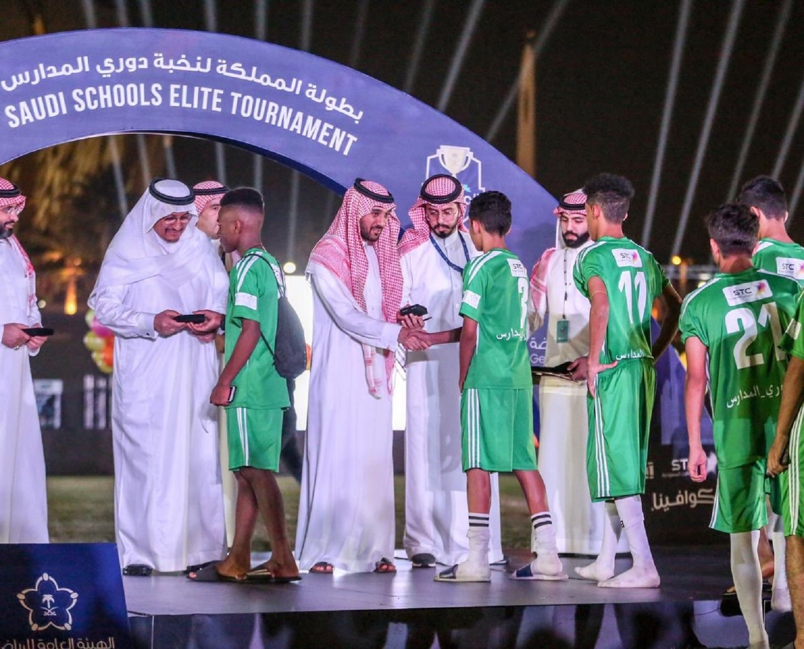 دوري المدارس .. فرصة لاكتشاف المواهب