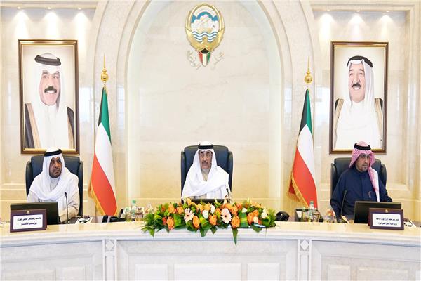مجلس وزراء الكويت للجهات الحكومية: استعدوا لمواجهة كل الاحتمالات