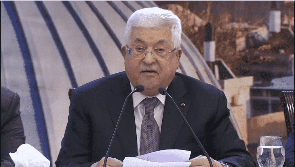 الرئيس الفلسطيني يدعو لعقد قمة عربية طارئة