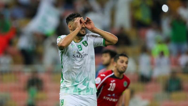 البلايلي في مباراة الاهلي واستقلال