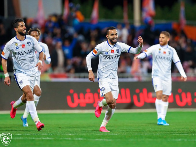 الهلال والفيحاء .. بطل آسيا ينفرد بالصدارة بهدف البريك