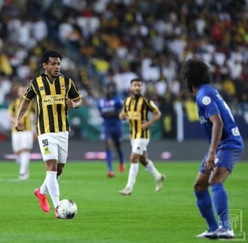 عضو شرف الهلال يسخر من الاتحاد بتغريدة