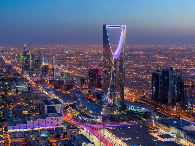 خبراء السياحة بالعالم في الرياض من أجل مستقبل أفضل