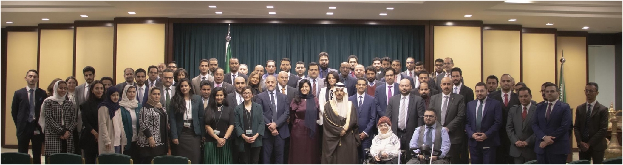 وزير الخارجية يلتقي الأميرة ريما بنت بندر وأعضاء السفارة بواشنطن