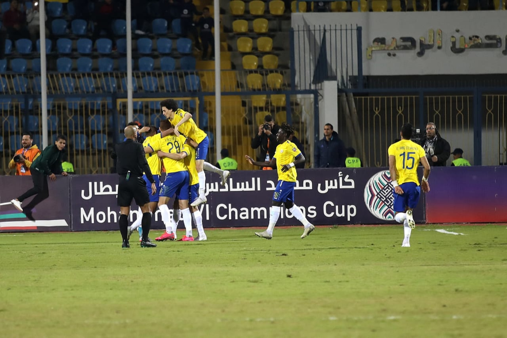 الإسماعيلي يتجاوز الرجاء المغربي بهدف في كأس محمد السادس