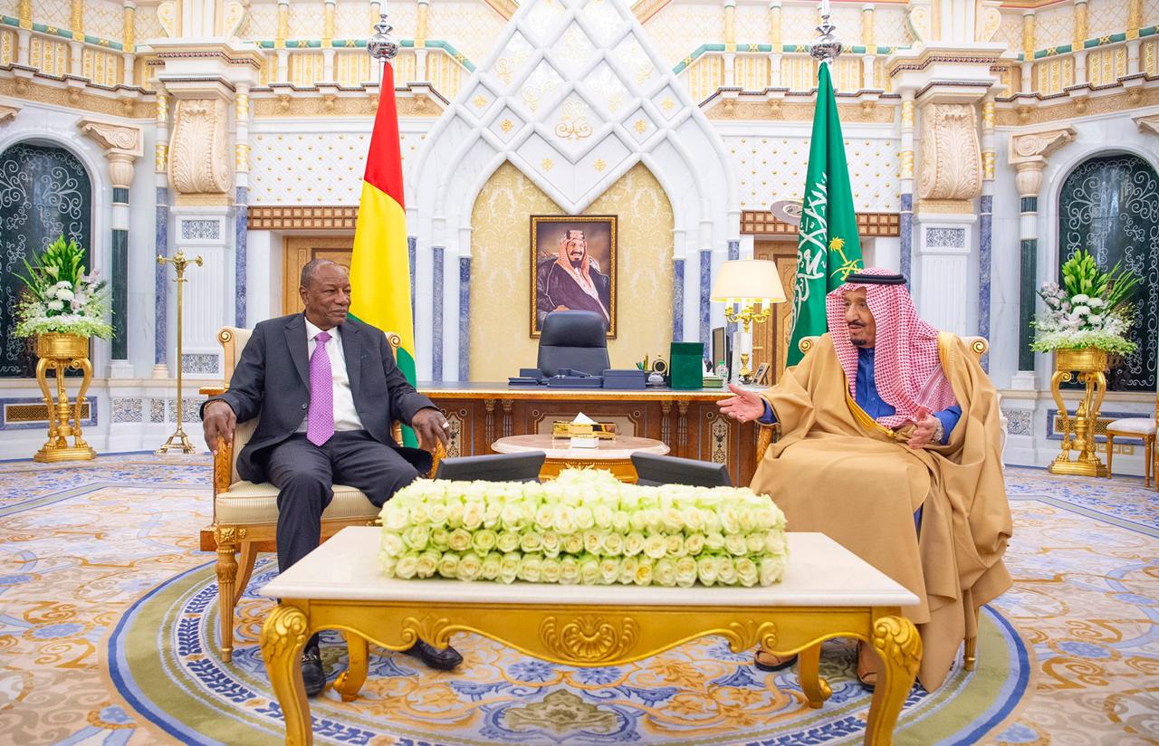 الملك سلمان يبحث التعاون مع الرئيس الغيني 