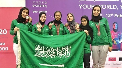 موقع أمريكي: السعوديات جلبن الفخر إلى وطنهن في AWST