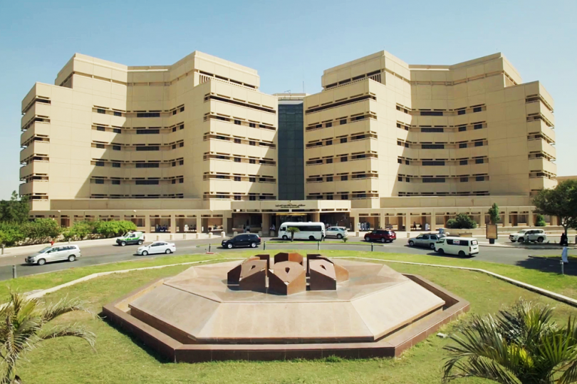 جامعة الملك عبدالعزيز تعلن عن 284 وظيفة صحية وإدارية