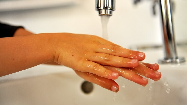 نظافة الأيدي أثناء السفر أهم أساليب الوقاية من كورونا