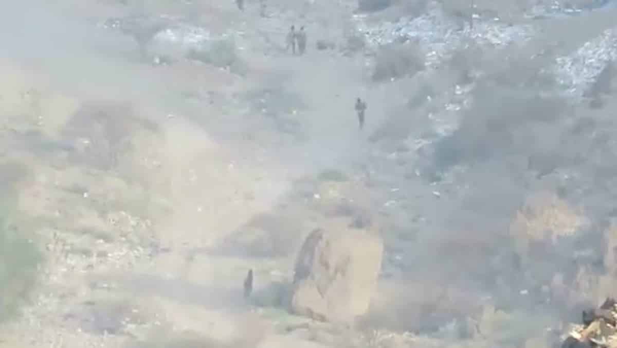 فيديو.. فرار جماعي من ميليشيا الحوثي أمام الجيش اليمني