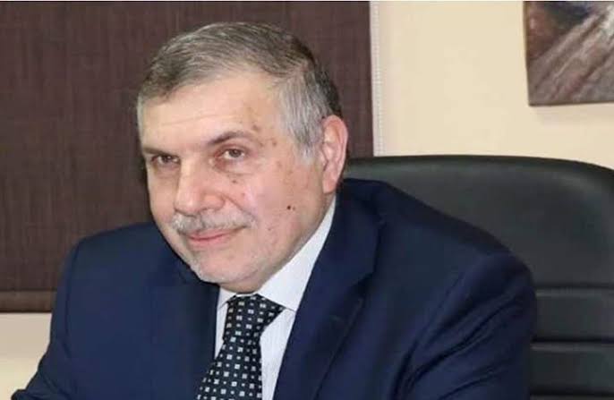 توفيق علاوي بعد تكليفه برئاسة حكومة العراق : تظاهروا واحجتوا