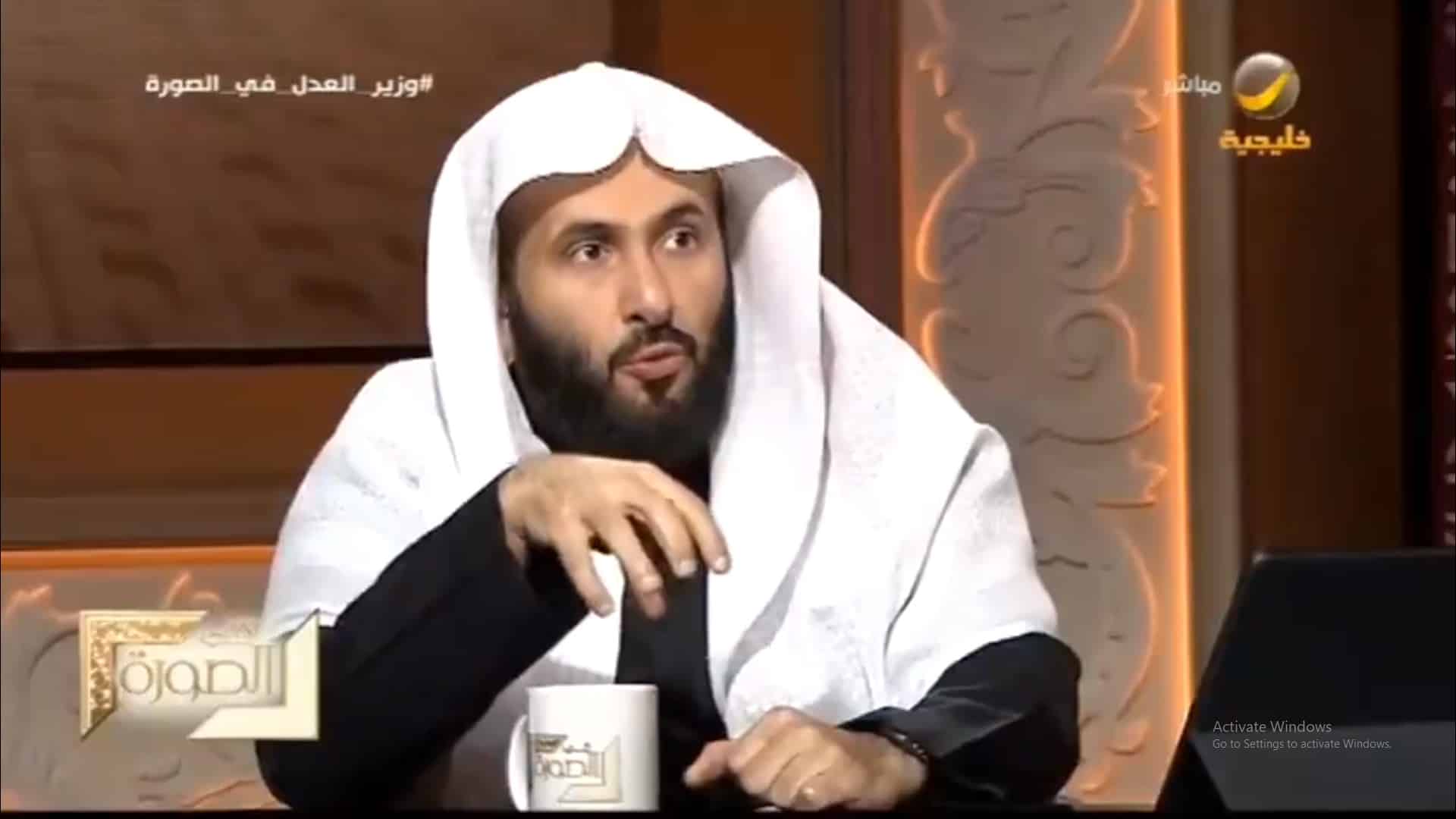 هل تصل المرأة السعودية لمنصب قاضٍ؟ وزير العدل يجيب