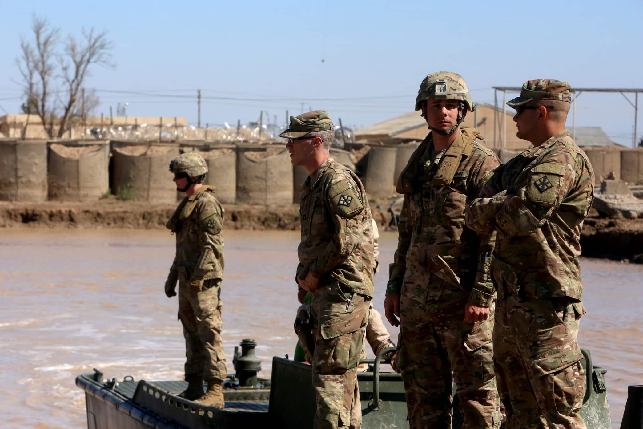 الجيش العراقي يطالب القوات الأمريكية والأجنبية بالانسحاب