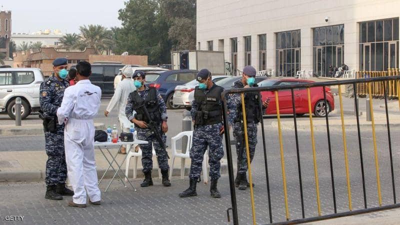 الكويت تسجل 17 إصابة جديدة بفيروس كورونا المستجد