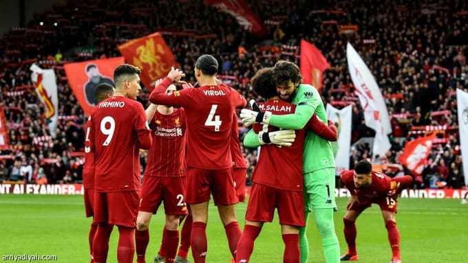 مفاجأة سارة تنتظر ليفربول بعد تأجيل مباريات الدوري الإنجليزي