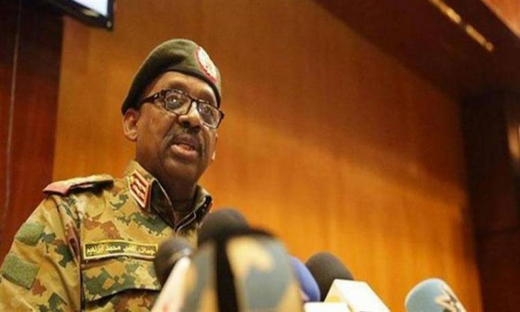 وفاة وزير الدفاع السوداني بذبحة صدرية