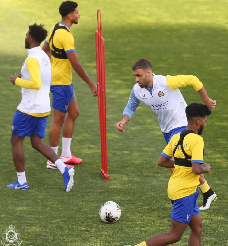 عبدالرزاق حمدالله في تدريبات النصر