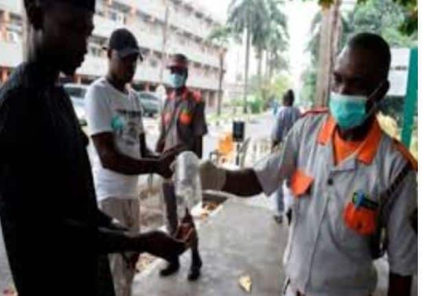 بوركينا فاسو تعلن حالة الطوارئ وتعزل 8 مدن