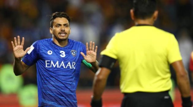 ما القرار الذي قد يُجبر إدواردو على مغادرة الهلال ؟