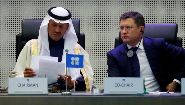 بيان مشترك.. السعودية وروسيا ملتزمتان بتنفيذ تخفيضات النفط المتفق عليها