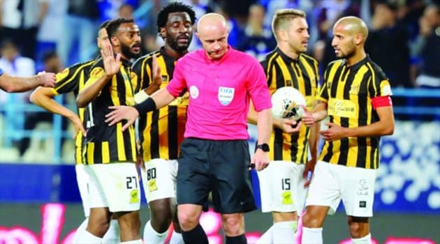 الاتحاد يواجه خطر الهبوط في الدوري .. والسبب !