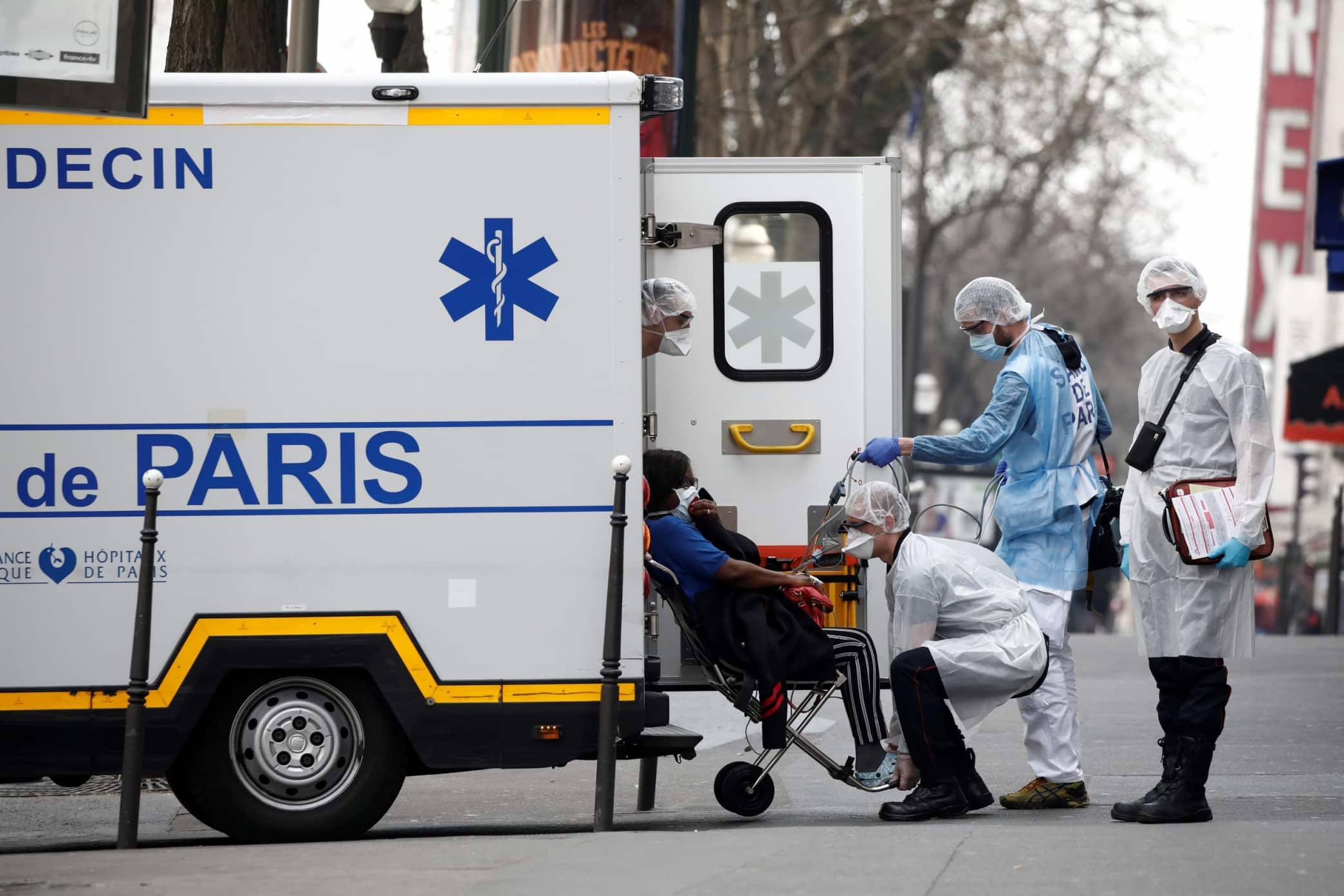 فرنسا تسجل أكثر من 428 ألف إصابة جديد بفيروس كورونا