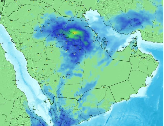 فيديو.. ليلة ماطرة وباردة وسيول على الرياض