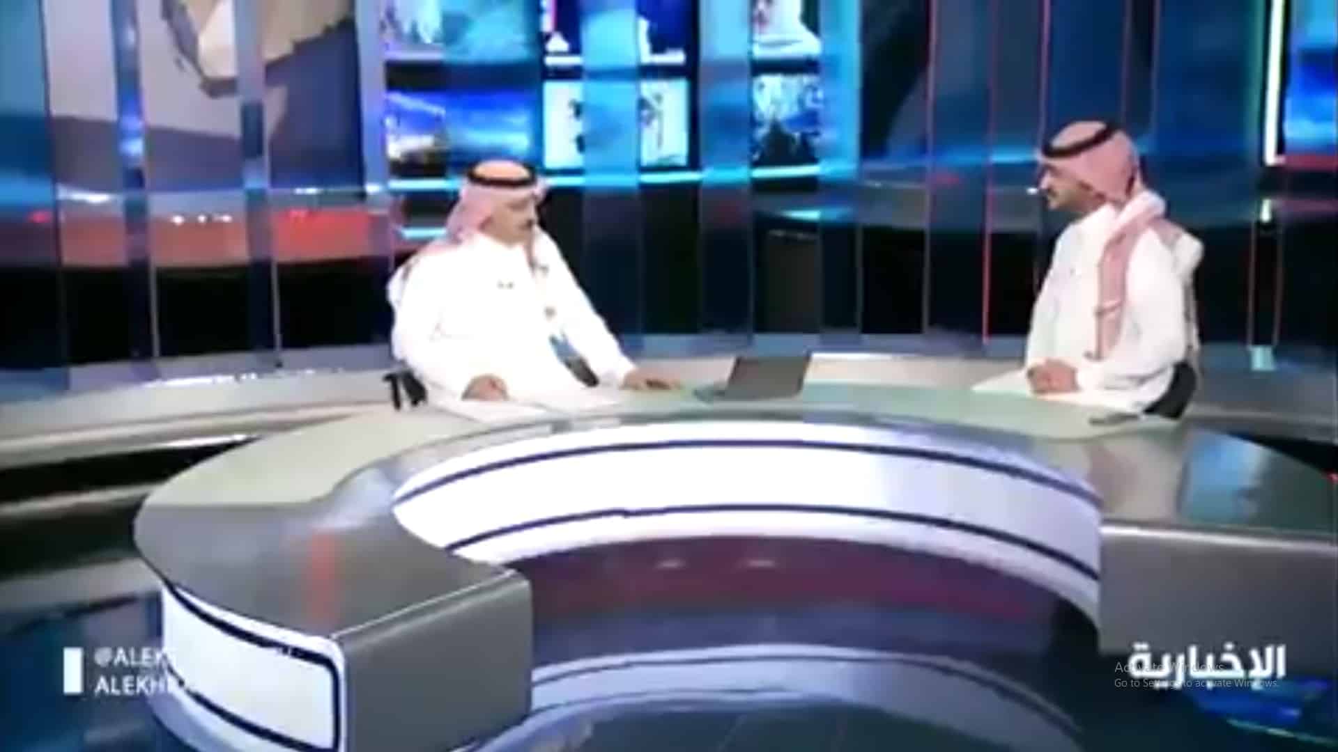 فيديو.. عبدالله الشهري يعود للشاشة من جديد ويقدم نشرة التاسعة