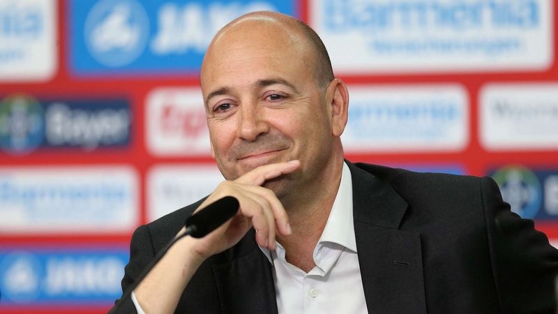 رئيس ليفركوزن يقترح تغيير موعد بدء الدوري الألماني