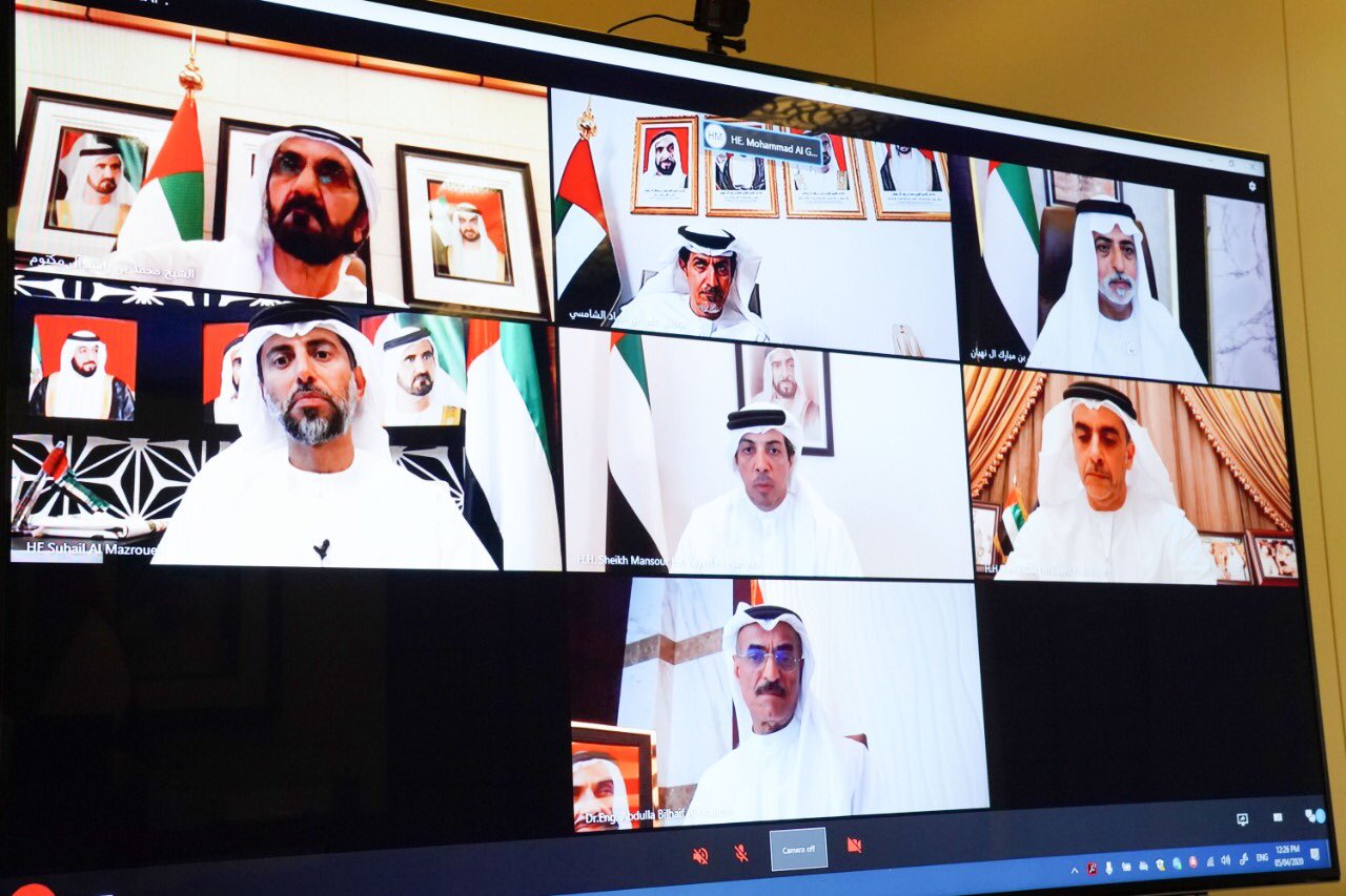 الإمارات : إعفاء أصحاب الإقامات المنتهية من الغرامة وإتاحة الإجازة المبكرة
