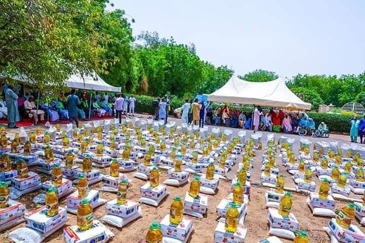 صور.. السعودية تساند نيجيريا خلال جائحة كورونا بإمدادات غذائية وطبية