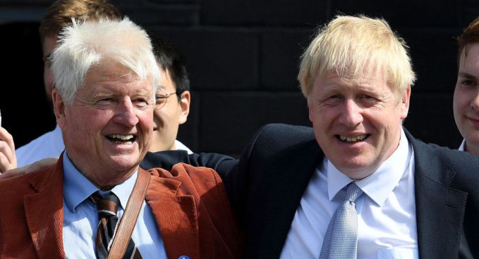 والد بوريس جونسون الخطر لا يزال يحيط برئيس الوزراء البريطاني