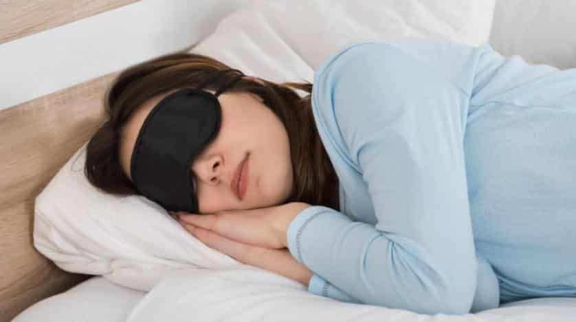 علاقة وثيقة بين الحرمان من النوم والأزمات القلبية