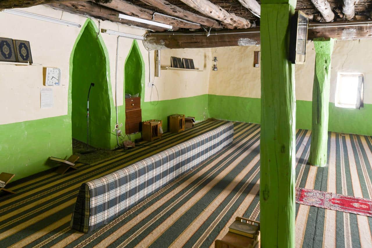 مسجد قرية السرو التاريخي.. من أقدم مساجد قرية ربوع بالنماص