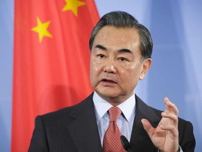 وزير خارجية الصين: واشنطن تسعى لإشعال حرب باردة جديدة