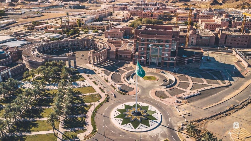 جامعة طيبة تخرج الدفعة الـ16 افتراضيًا الأحد المقبل