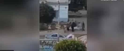 فيديو.. الشرطة المصرية تحبط تهريب جثة سيدة متوفاة بفيروس كورونا