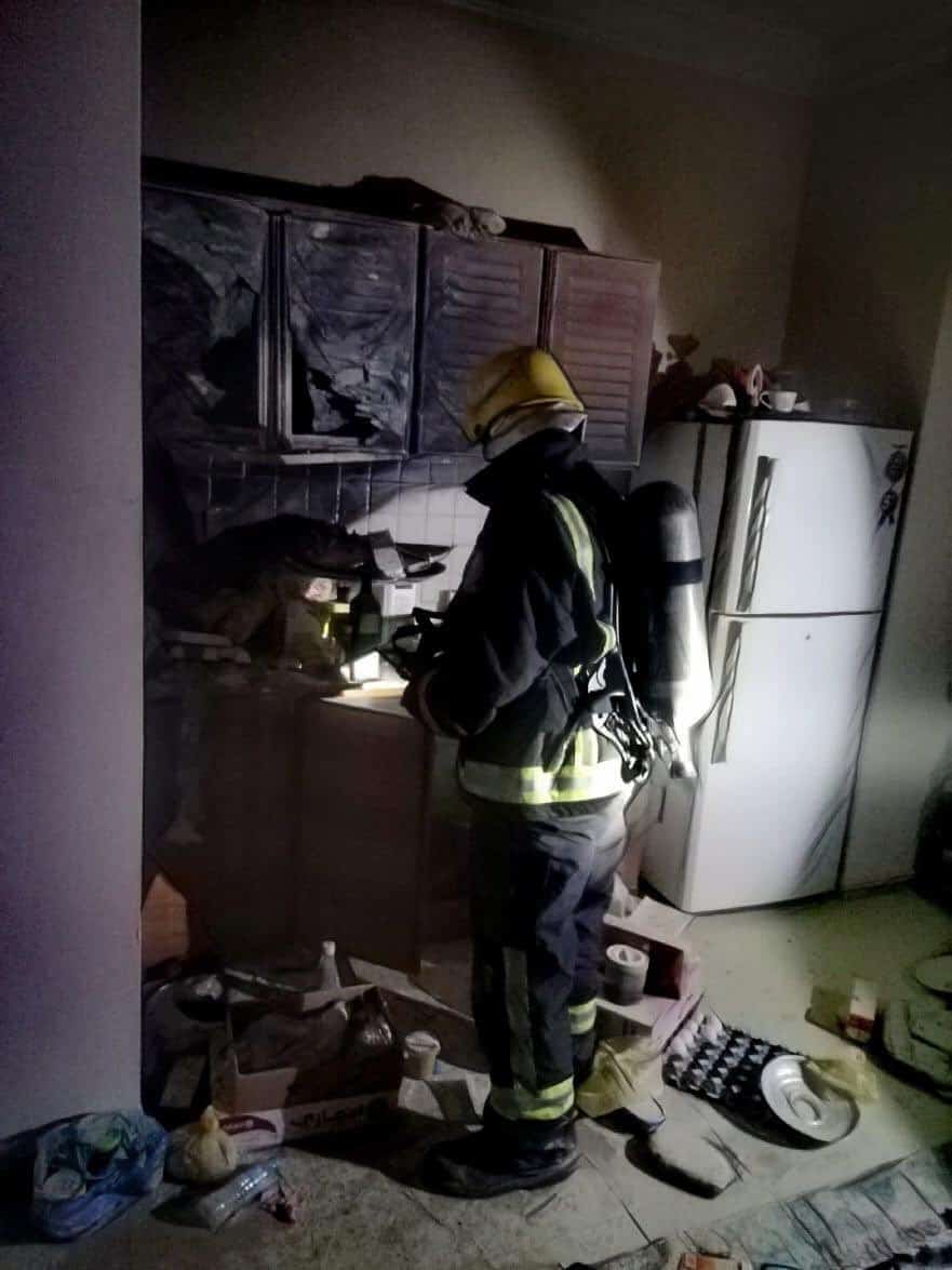 إهمال أثناء الطهو ينتهي بحريق في شقة بالمدينة المنورة