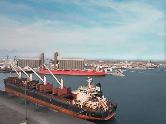 ميناء جازان يُصدر أكثر من 200 ألف طن من الكلنكر منذ بداية 2020