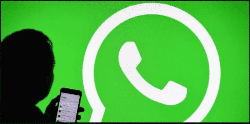 WhatsApp يستعيد اختصار الكاميرا داخل غرف الدردشة (1)