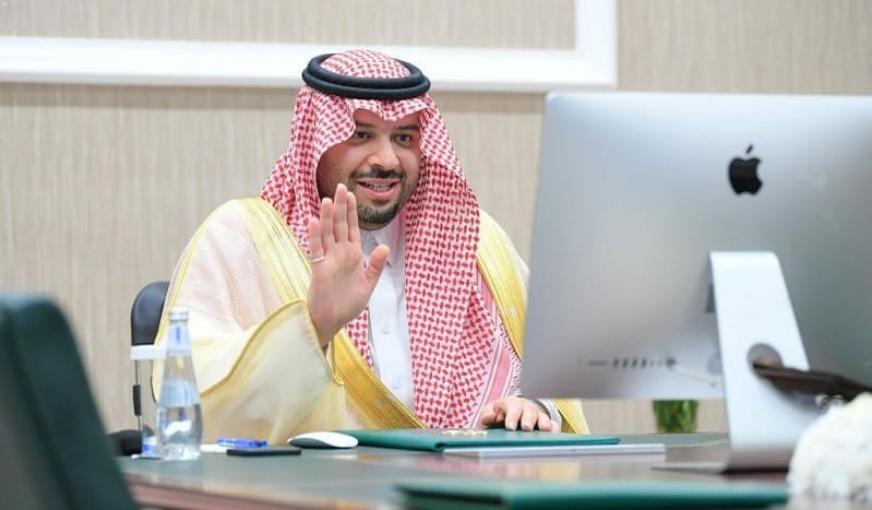 أمير الشمالية يلتقي 3 متعافين من كورونا