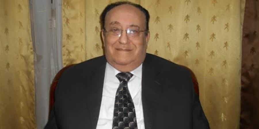 وفاة المفكر المصري حامد طاهر بسبب كورونا