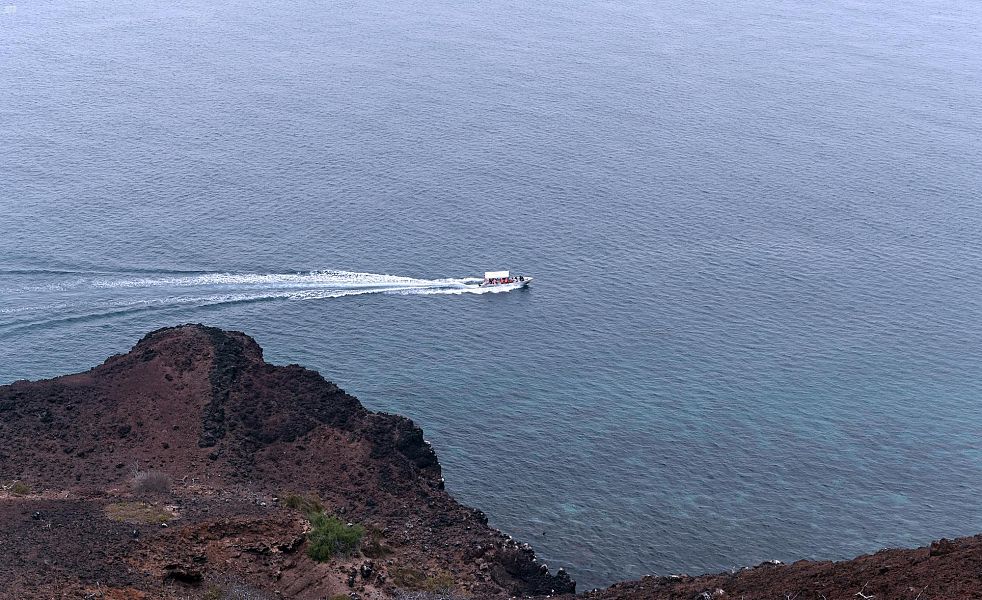 من الوجهات السياحية بالمملكة… جزر تتوسد البحر الأحمر بطبيعتها البكر
