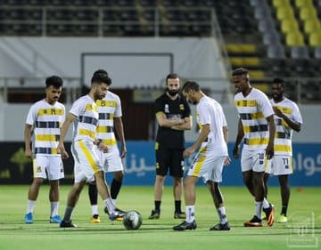 حساب الاتحاد بعد وصول نجوم الفريق: “نورتوا عسير بطلعتكم”