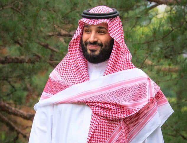 محمد بن سلمان  .. ابتسامة الأمل والتفاؤل من قائد ملهم