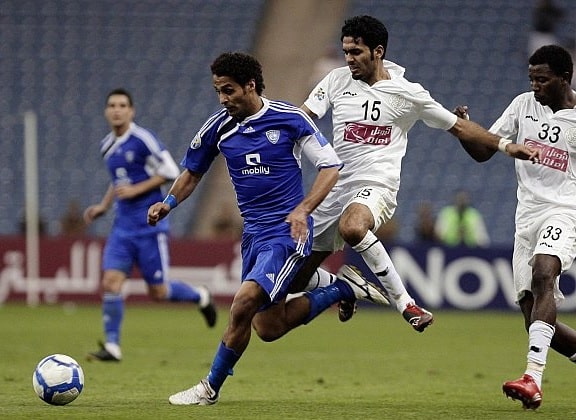 أبطال آسيا يستعيد ذكرى ثلاثية الهلال في السد