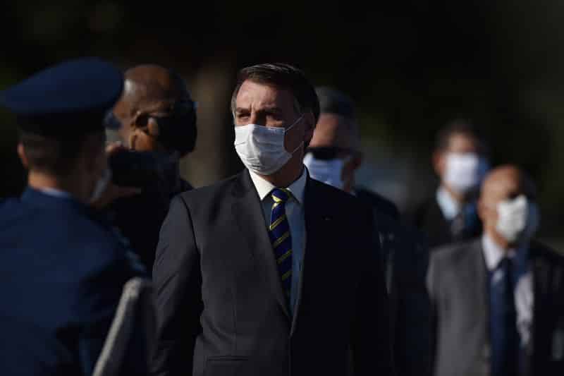 إصابة رئيس البرازيل جايير بولسونارو بفيروس كورونا 