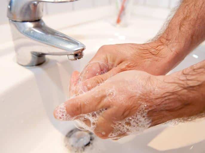 استشاري لـ”المواطن” : غسل اليدين بانتظام يعزز المناعة