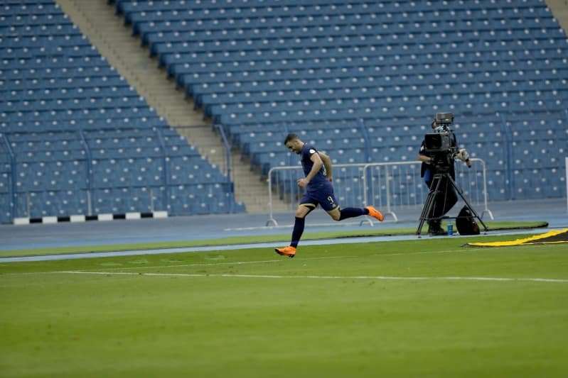 عبدالرزاق حمدالله يحلم بتجاوز الـ30 هدفًا 2 حمدالله مع النصر